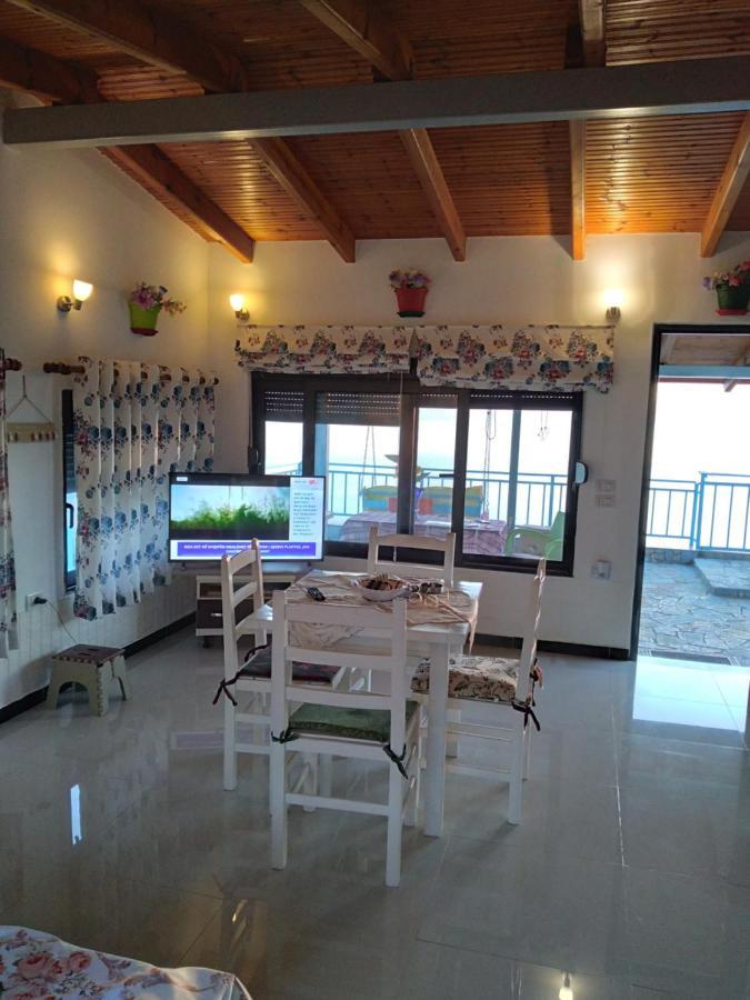 Villa Luiza Piqeras ภายนอก รูปภาพ